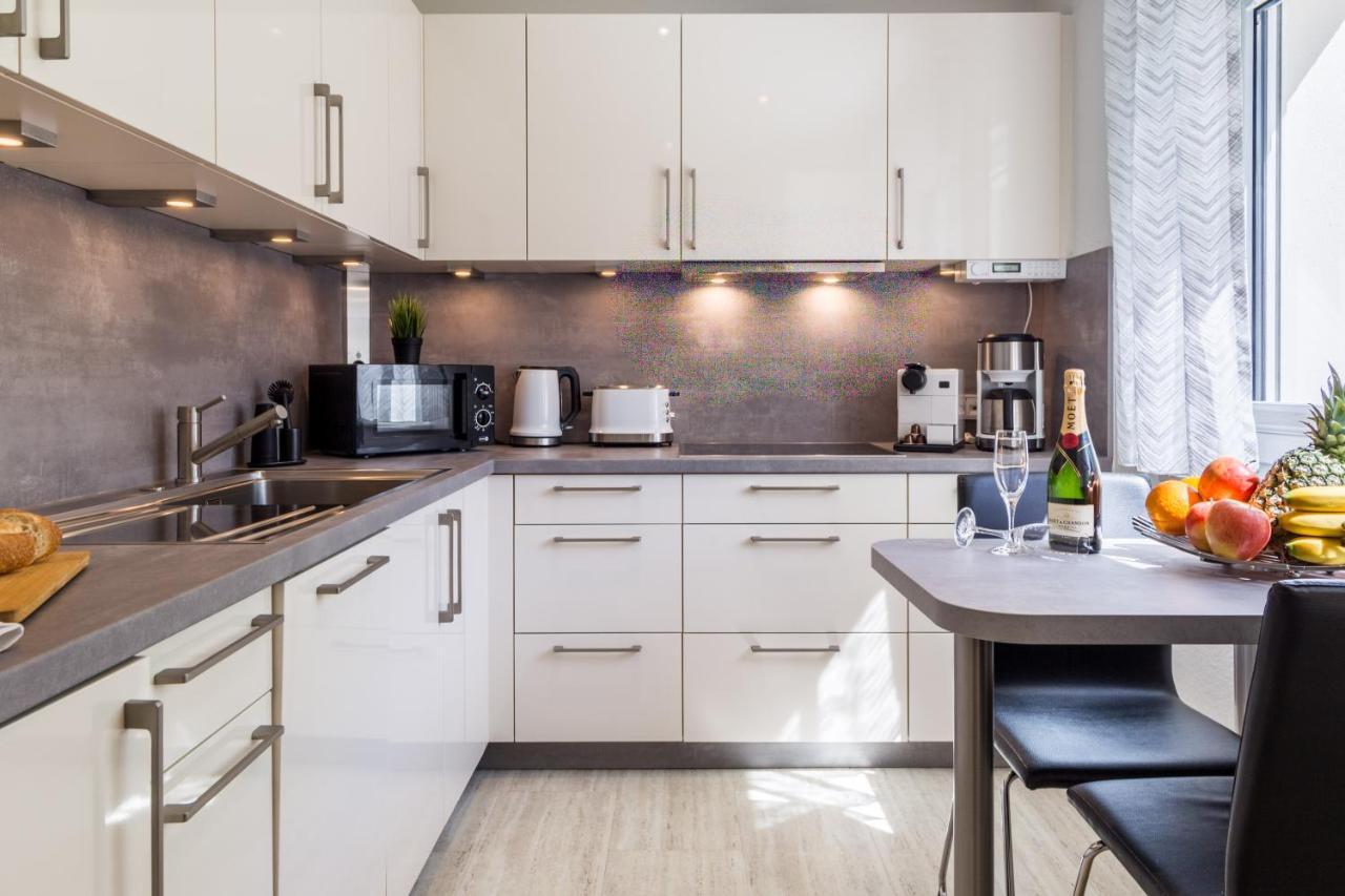 Apartment Eastside Mit 3 Zimmern Fur Bis Zu 5 Personen Mit Balkon Фрідріхсгафен Екстер'єр фото